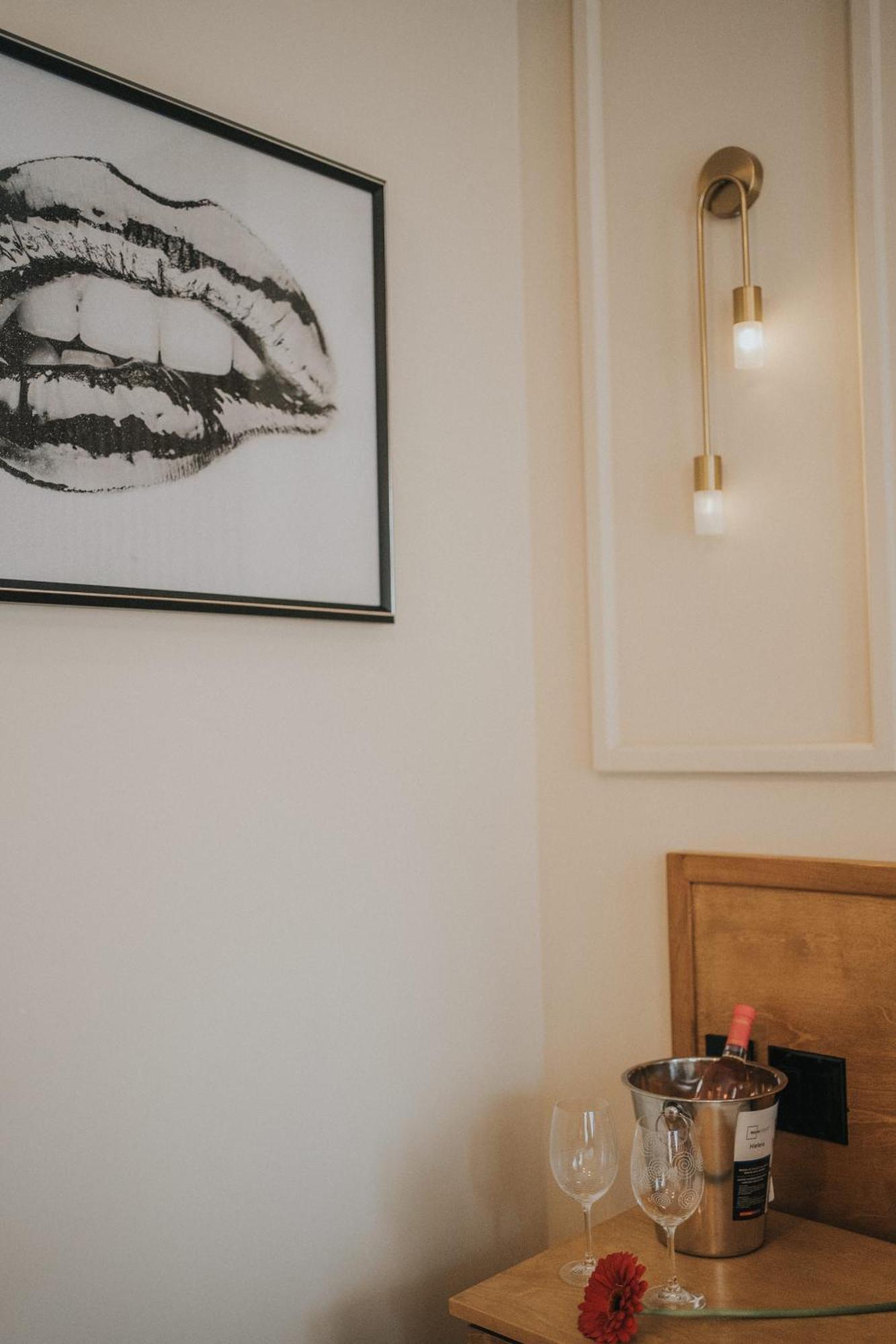 Jules & Laurent Hotel Contemporaneo 恩塞纳达港 外观 照片